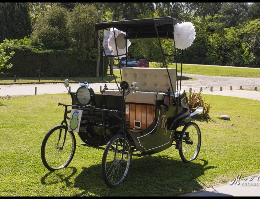 43270238_1869748173095088_65840070531219456_n