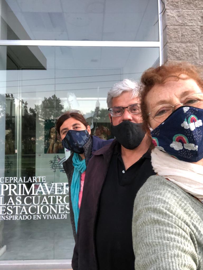 b1352223-ba49-4a4f-9566-f167fc47ad52